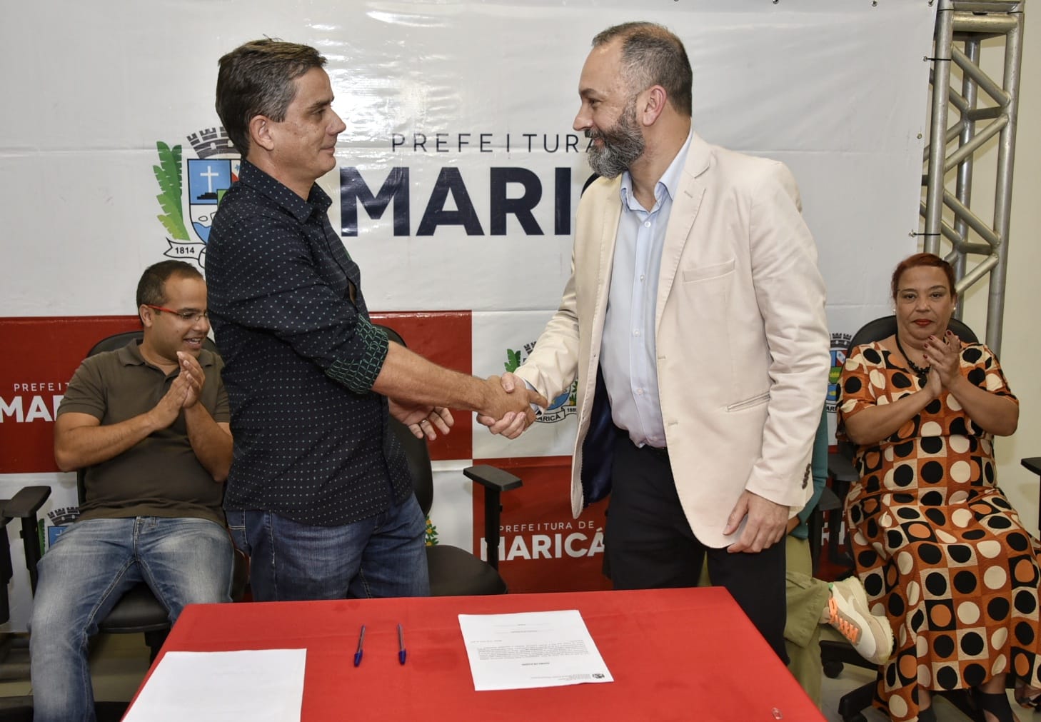 Prefeito de Maricá dá posse a novos secretários Prefeitura de Maricá