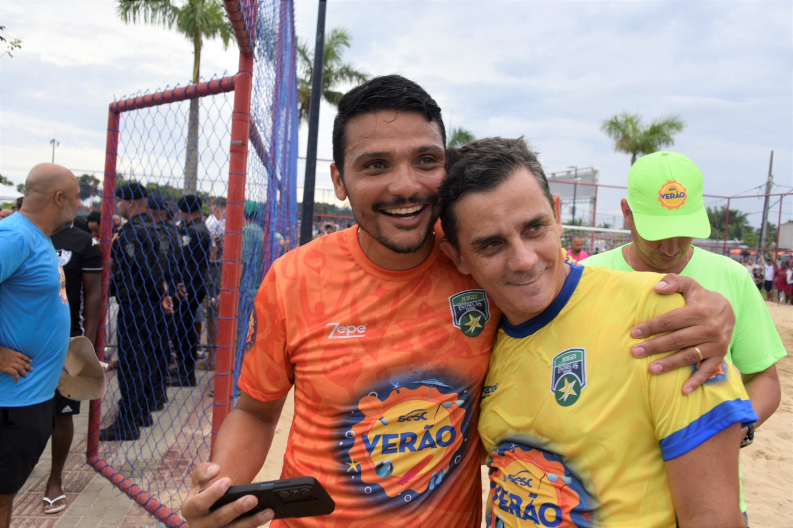 Prefeito Fabiano Horta recebe ex-jogador da Seleção Brasileira