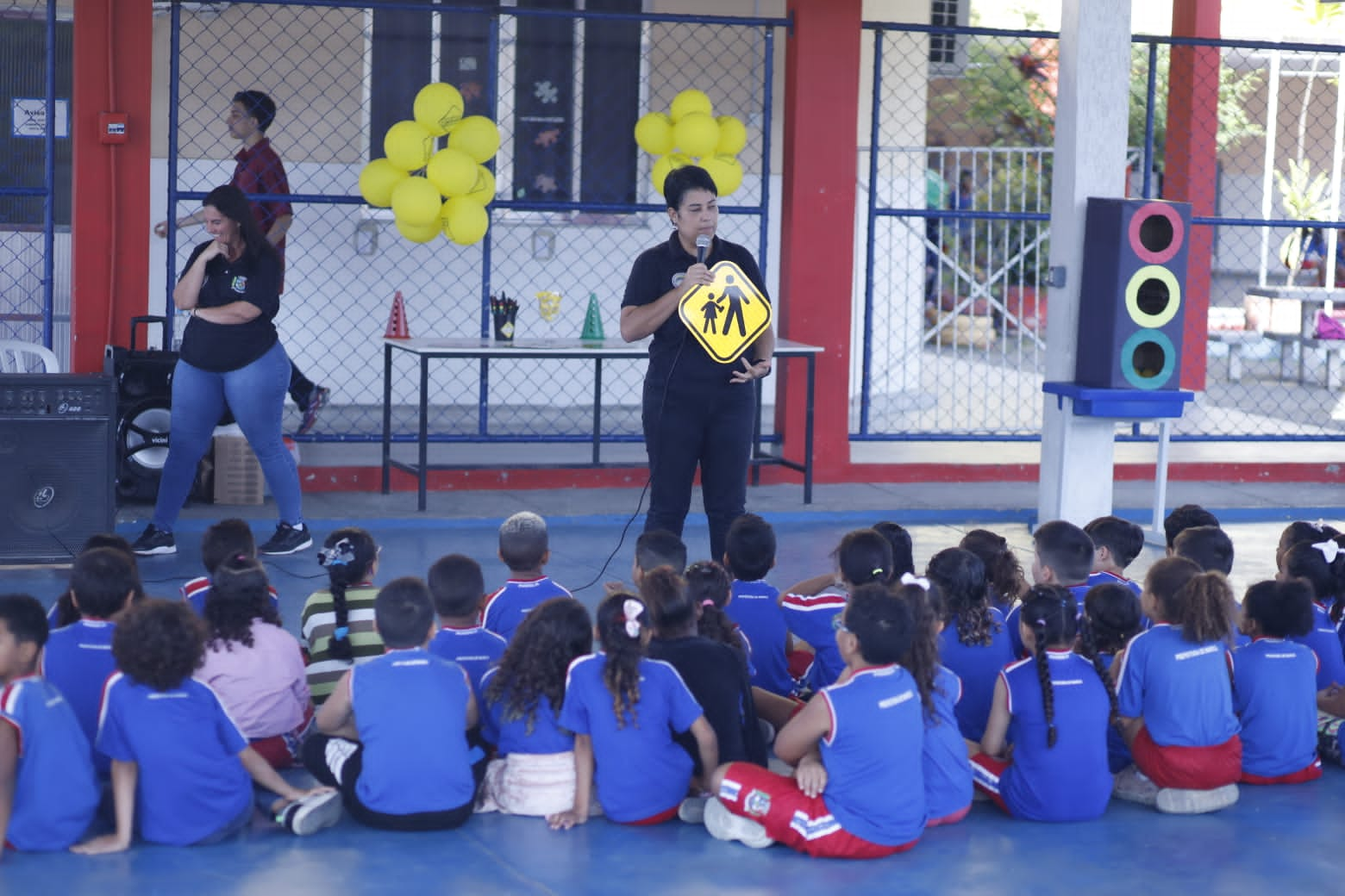 Jogo de Tabuleiro Educativo Trânsito - ENGENHA KIDS - Produtos e