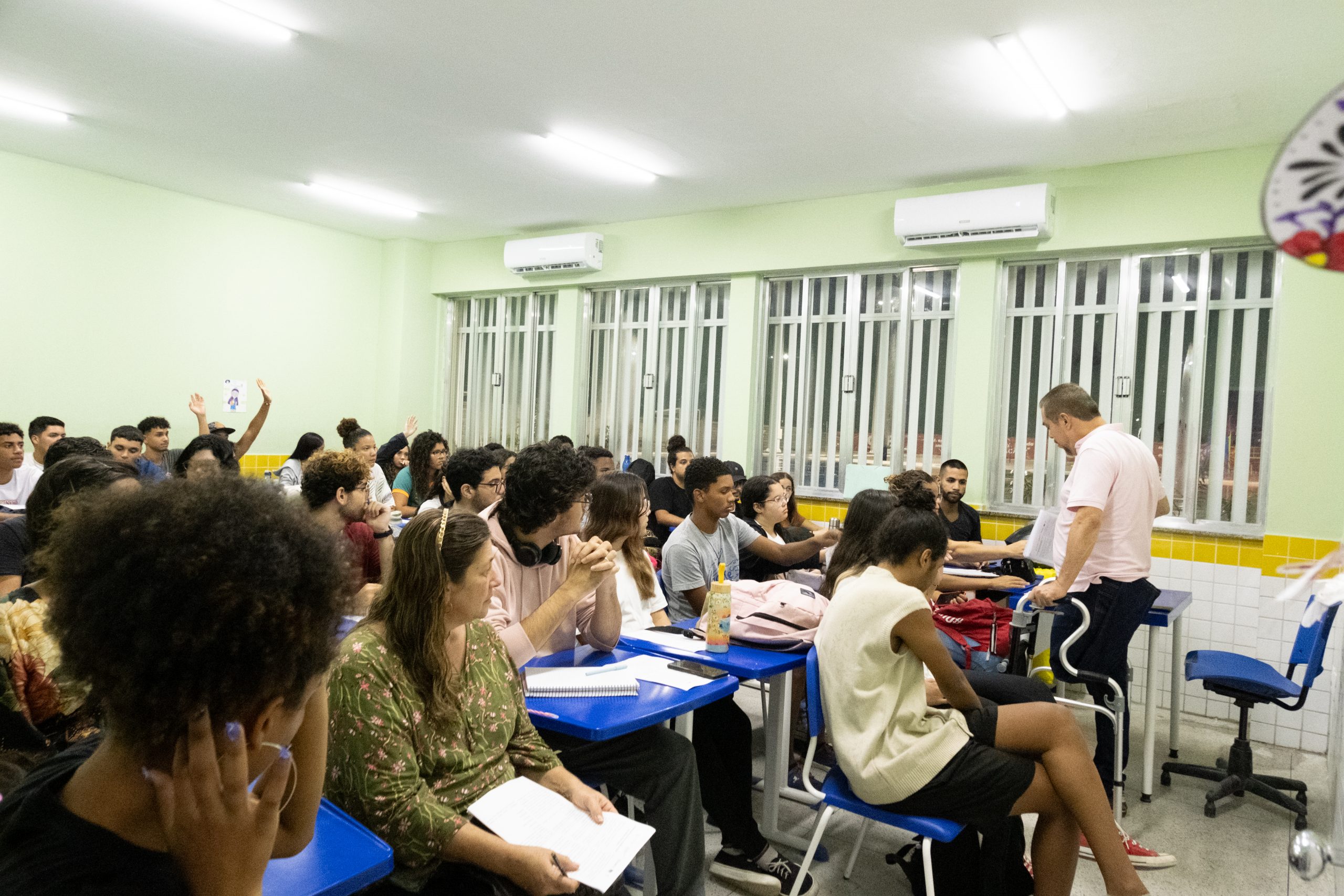 AULA 01 DE 27 – CURSO DE INGLÊS BÁSICO GRÁTIS E COMPLETO – PROJETO ENSINO  GRATUITO 