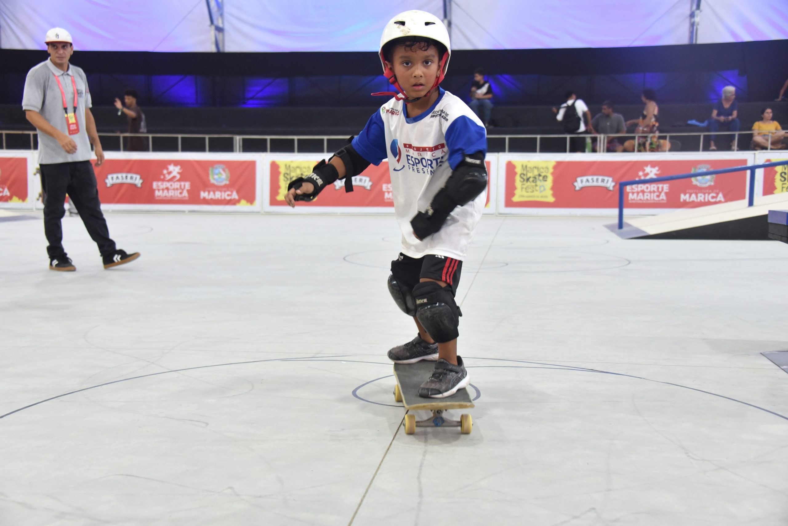 Maricá Skate Fest: Alunos do Esporte Presente treinam na arena de Itaipuaçu  - Prefeitura de Maricá